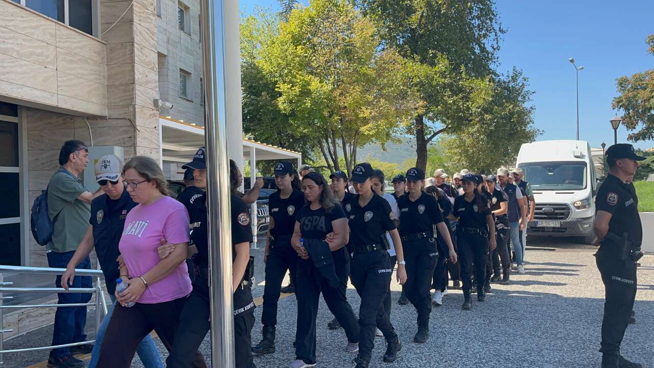 Karatepe’nin 10 Yıllık Firarının Sır Perdesi Aralanıyor, Muğla'da 10 Şüpheli Adliyede 2